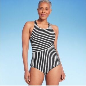 #M31 Lands' End Black and White Striped Swimsuit